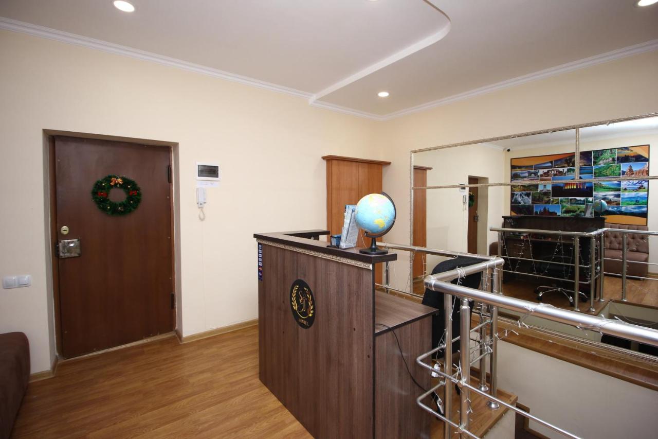 A&X Hostel And Tours Yerevan Luaran gambar