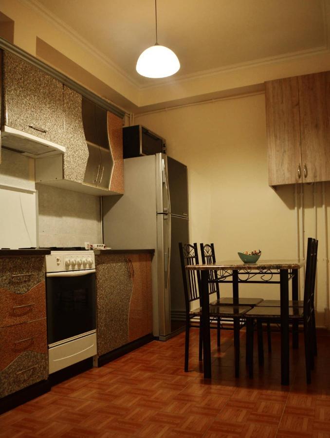A&X Hostel And Tours Yerevan Luaran gambar